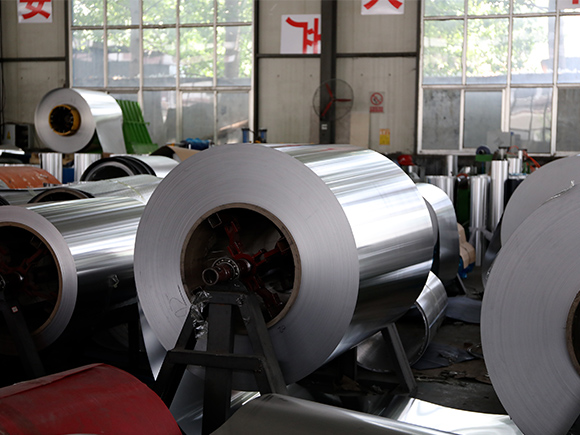 8011Aluminium foil jumbo roll