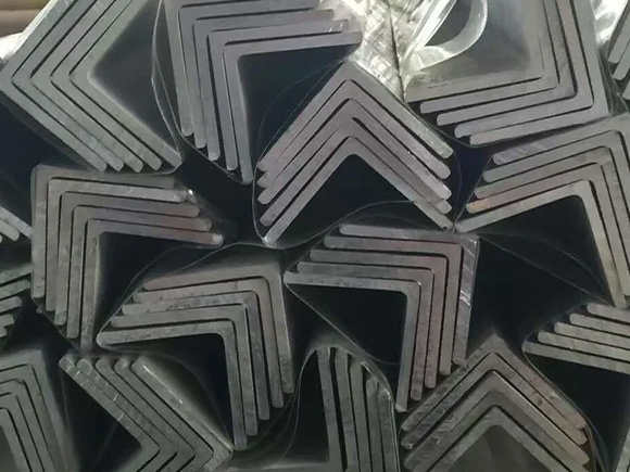 Extruded Aluminum Angle