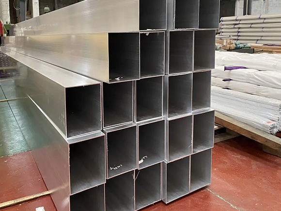 Aluminum Rectangular Pipe