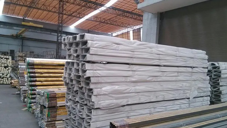 Aluminium Rectangular Pipe